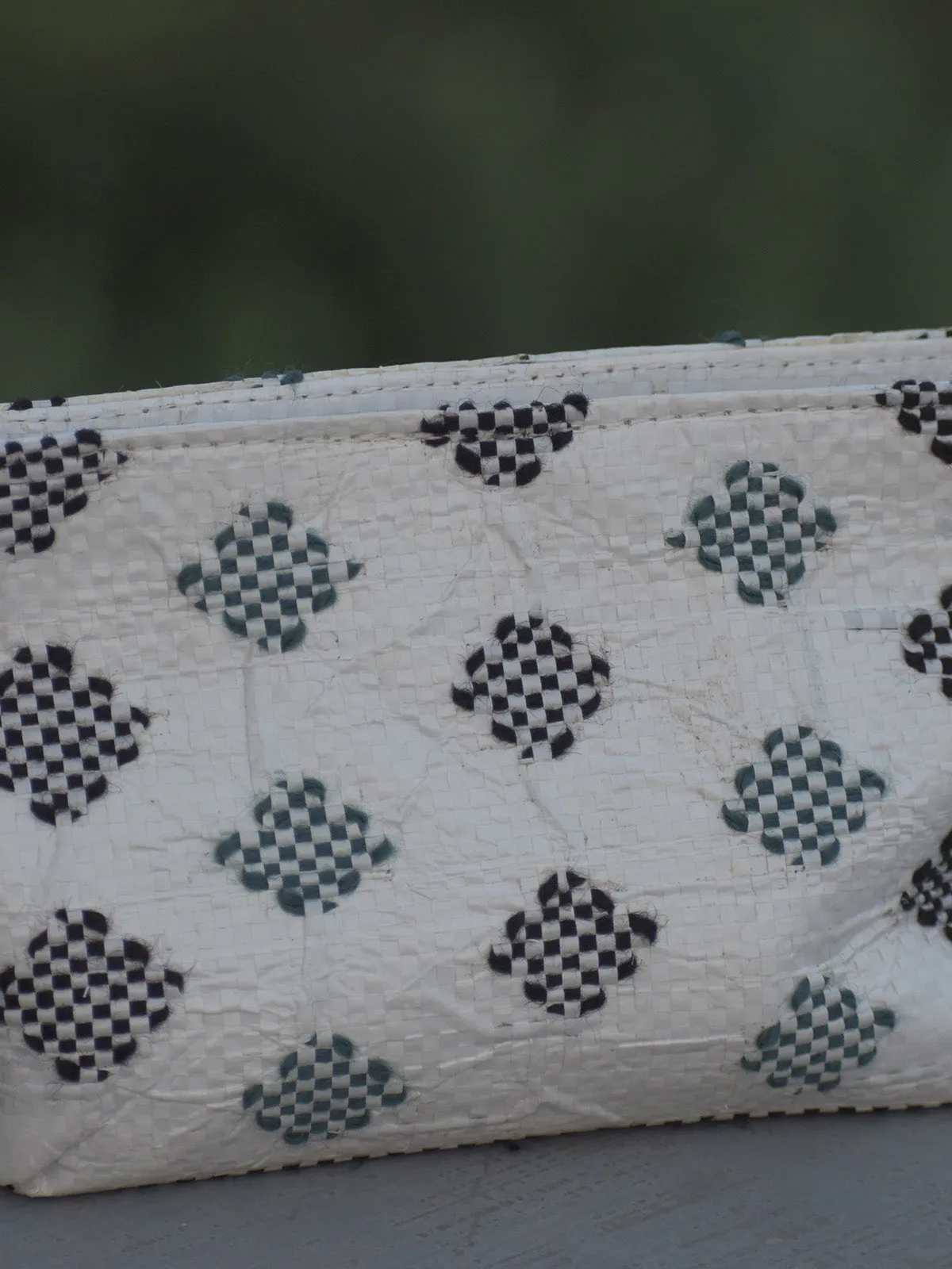 Taat Hand Embroidery Cosmetic Pouch Set
